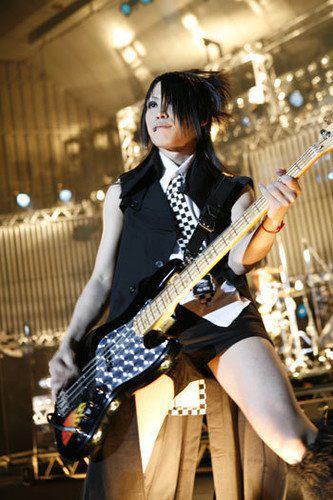 421656_365777463457218_270934709608161_1248462_301165978_n