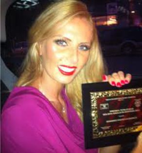 images (26) - Andreea Banica