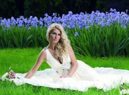 images (42) - Totul despre Andreea Banica