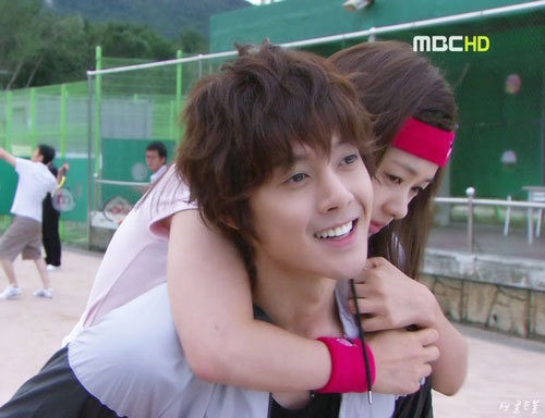  - Kim Hyun Joong