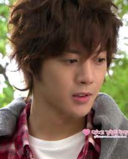  - Kim Hyun Joong