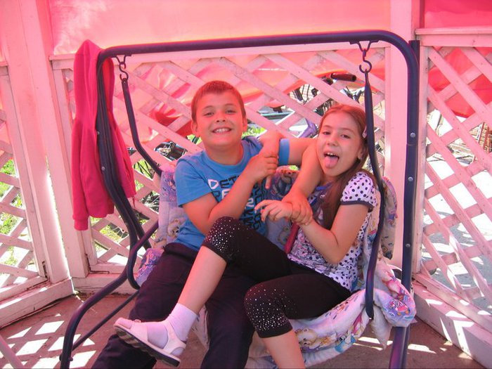 253515_210623025643602_100000877177773_576178_7572975_n - poze-calcu