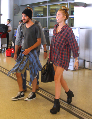 normal_8 - Picking Up Cheyne at Airport in Miami Florida 2012