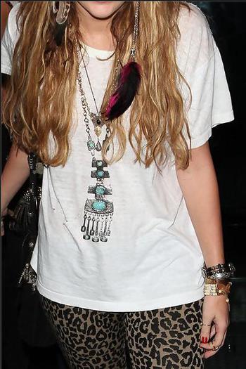  - Miley Cyrus Jewelry