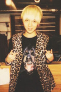 cum impresionati un baiat fetelor?