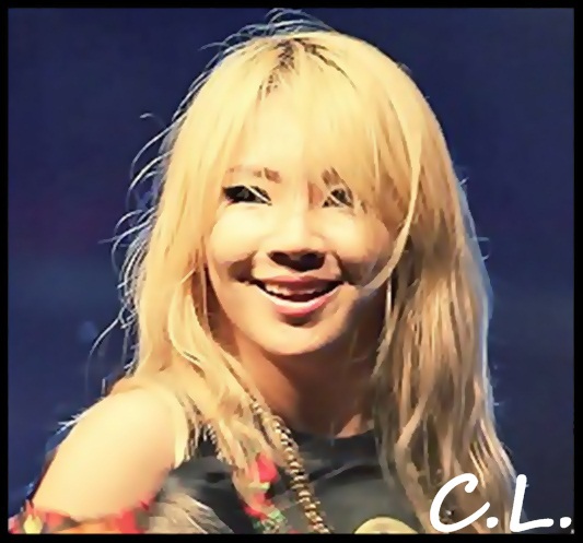 x. aaa,mi-am amintit..Yesu..ce mai face? ;;) :))