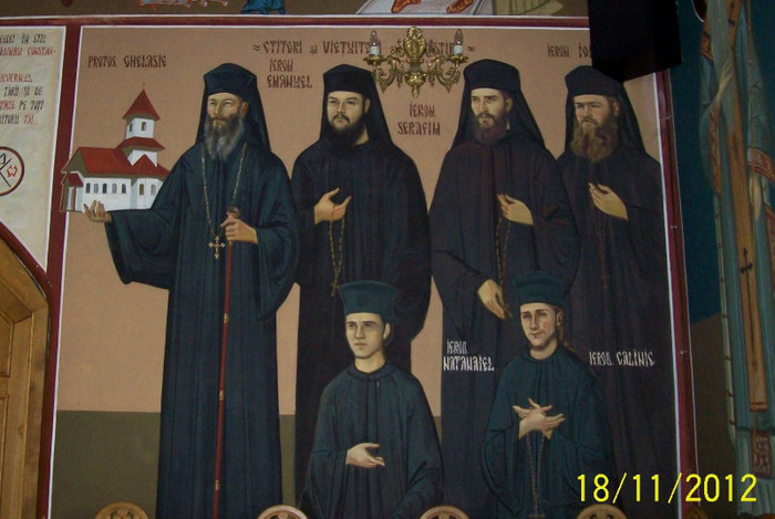 101_2158 Ctitorii si vietuitorii sfintei manastiri (pictura murala )
