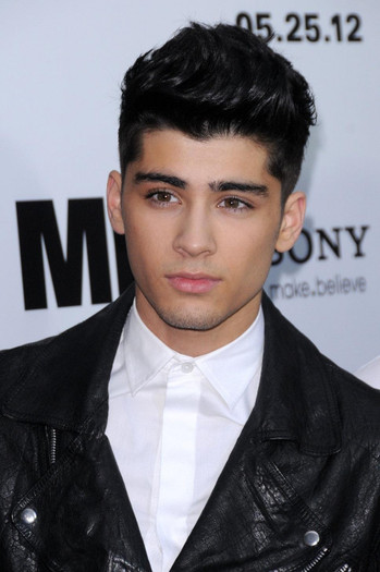 zayn-malik-of-one-direction-bl-1236017379 - zayn malik