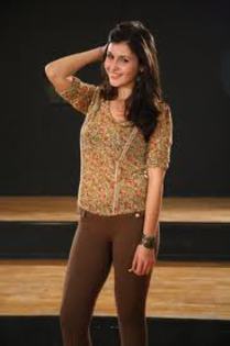 images (15) - Alina Eremia