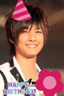  - La multi ani Aaron Yan