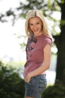 images (29) - Adela Popescu