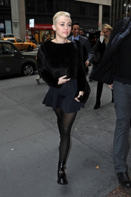 normal_Miley2BCyrus2BMiley2BCyrus2BOut2BNYC2BlXvmVrcq876l