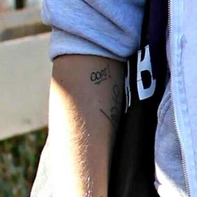 546989_520617561283263_214869308_n - one direction tattoo