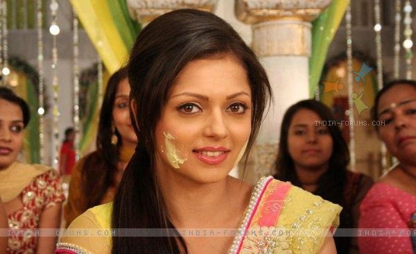 Day23♥23.11.2012♥ - 6o Days With Drashti Dhami