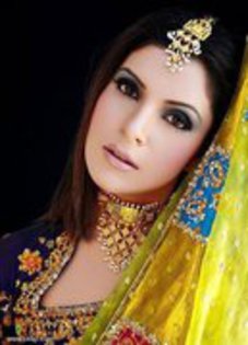 36649309_GIUKRSYPU - Hindi make-up