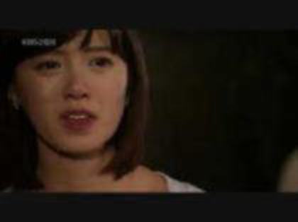 Roxie sunt  sora ta mai mica