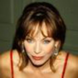 lesley-anne-down-399614l-thumbnail_gallery