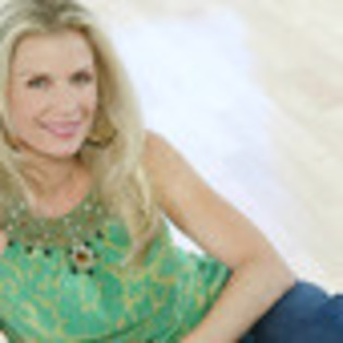 katherine-kelly-lang-710745l-thumbnail_gallery