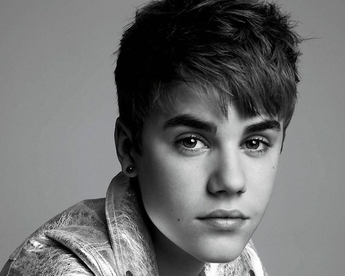 justin-bieber-409331l-poza - 0-JUSTIN BIEBER VERY CUTE