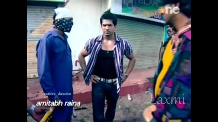 Snapshot - 27 - Abhi Nikki Scene 127