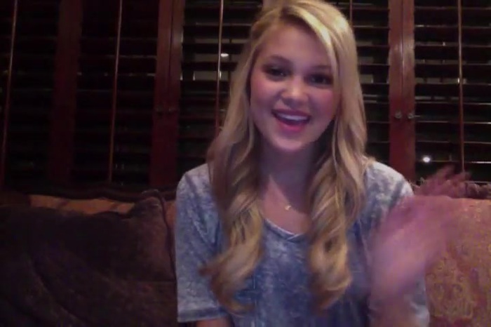 Ask OLIVIA HOLT a Question on KIDZBOP_com! 008