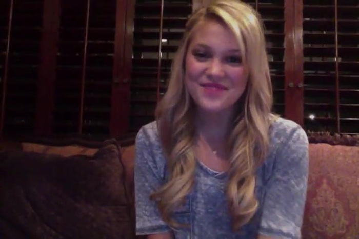 Ask OLIVIA HOLT a Question on KIDZBOP_com! 021