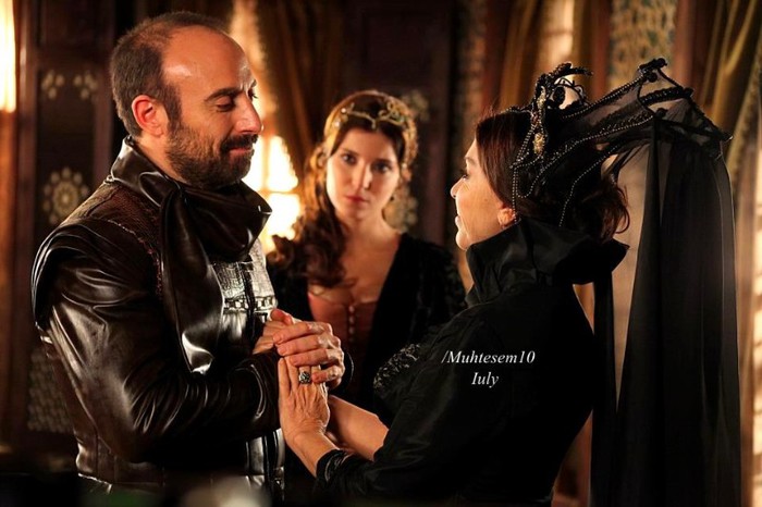 523179_408485189219428_1877563841_ndfb