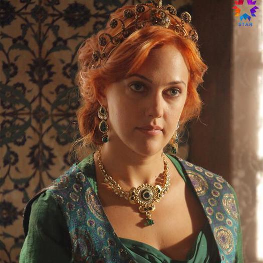 544745_371443262945212_1831669785_n