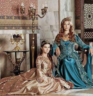 577132_469347649764585_445257184_n