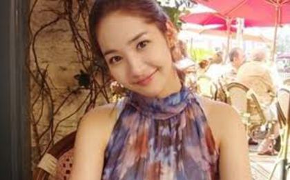 park min young-Marissa