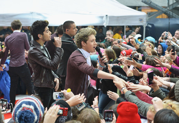 Niall Horan One Direction Performs NBC Today xNgZKXtJzzUl - 1D concert today show