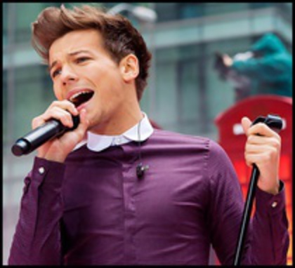 82966712_BWCPEGN - 1D concert today show