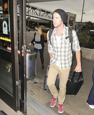 normal_11 - Catching a Flight at LAX Airport in Los Angeles 2012
