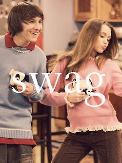 tumblr_mckjf90fk01r5h0p6o1_250_large - 0x - Tumblrs - with - Miley