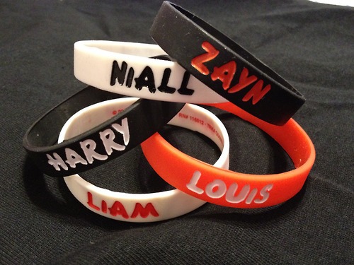tumblr_m6nv4lV0x41rqeoh8o1_500 - one direction accesorii