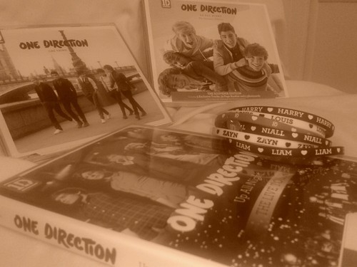  - one direction accesorii
