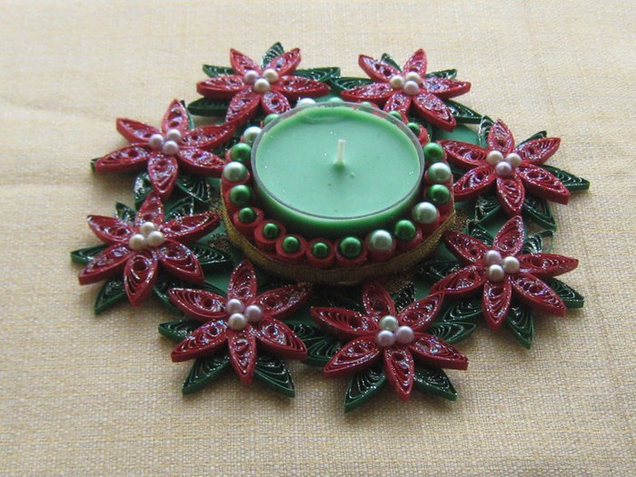 2; suport lumanare quilling cu margele aplicate
