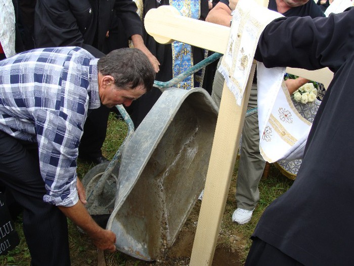 DSC07993 - 7____ ISTORIA UNEI BISERICI