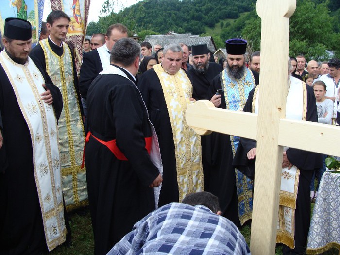 DSC07997 - 7____ ISTORIA UNEI BISERICI