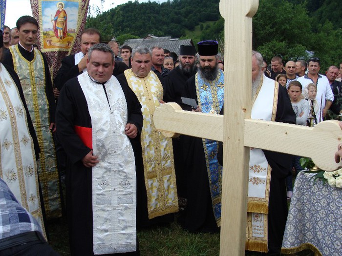 DSC07999 - 7____ ISTORIA UNEI BISERICI