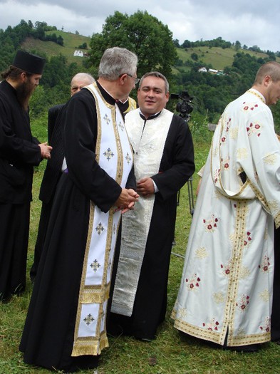 DSC08019 - 7____ ISTORIA UNEI BISERICI