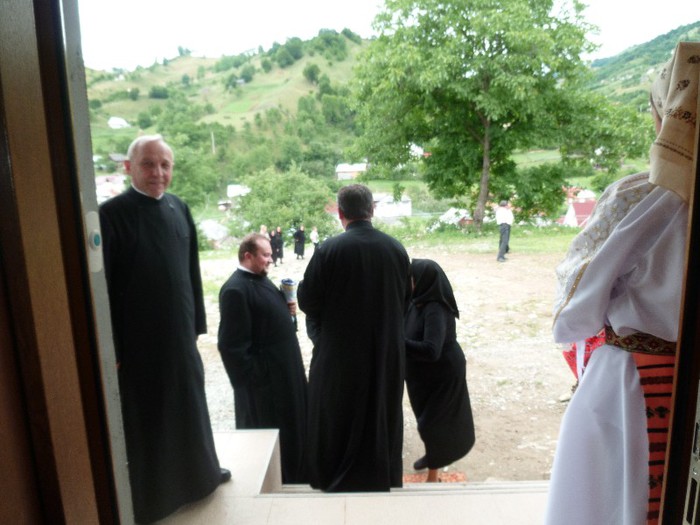 P1060629 - 7____ ISTORIA UNEI BISERICI