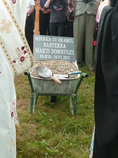 P1060669 - 7____ ISTORIA UNEI BISERICI