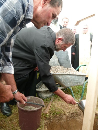 P1060676 - 7____ ISTORIA UNEI BISERICI