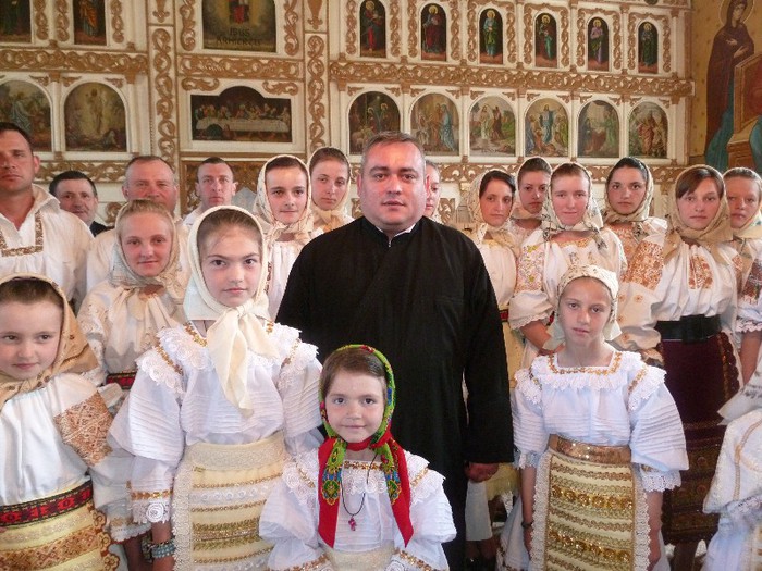 P1040032 - 6____ DE SFINTELE PASTE 2012