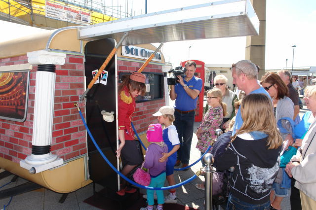 Cel-mai-mic-cinematograf-15