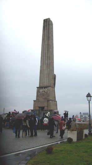 100_2918 - Obeliscul de pe Dealul Furcilor