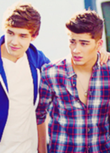 80510655_ESHFJCQ3 - harry si zayn