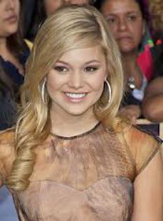  - Poze Olivia Holt