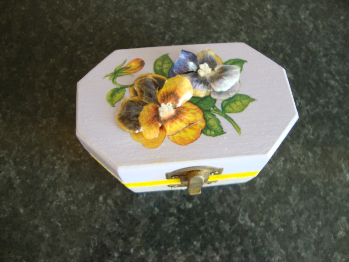 DSC05954 - 0-01 Handmade-